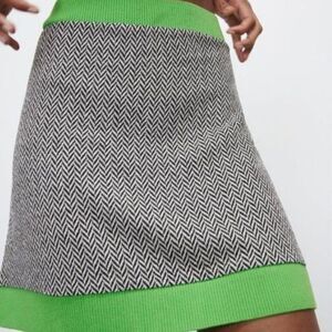 NWOT Zara Knit Black White Chevron Lime Green Trim Mini Skirt -